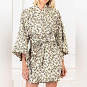 La vie style house sunflower wrap dress